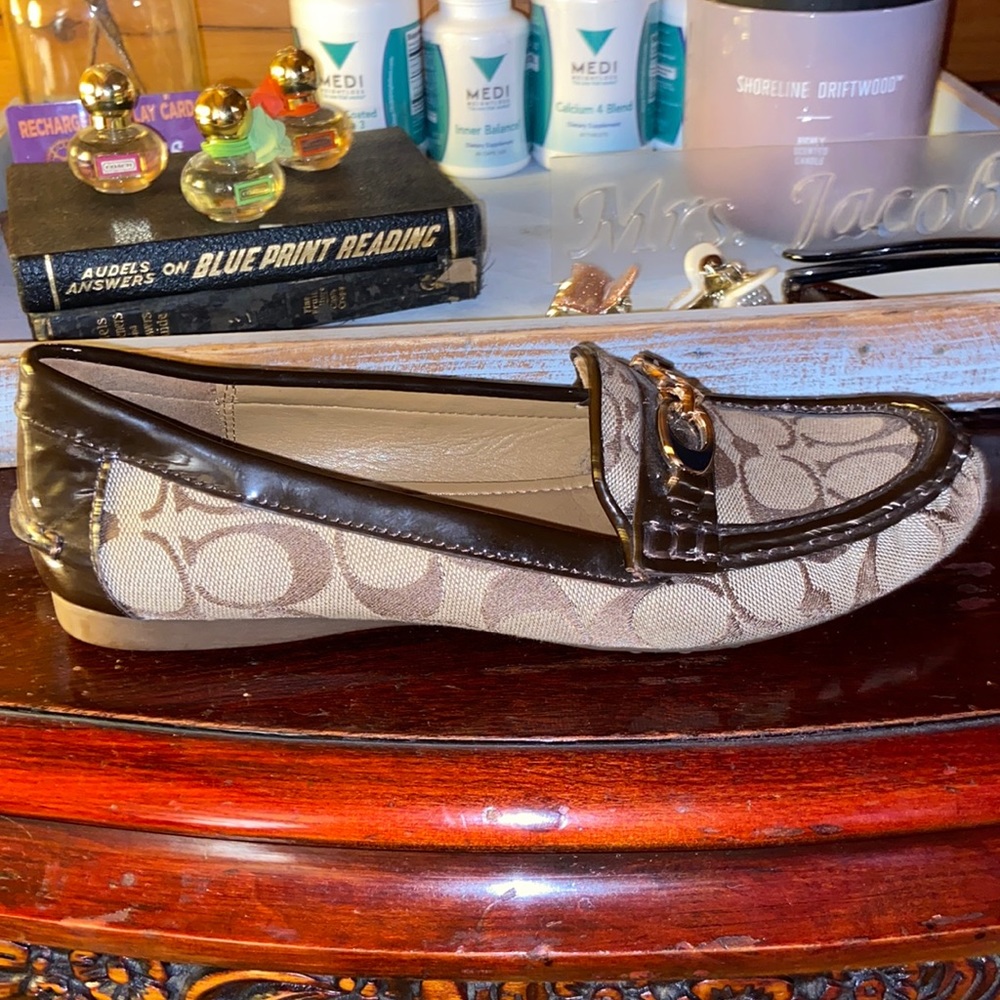 Coach loafers Size 7.5 brown and tan